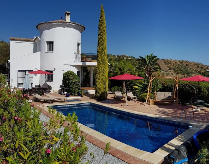 Torre Mit Pool Und Bergpanorama Villa Malaga